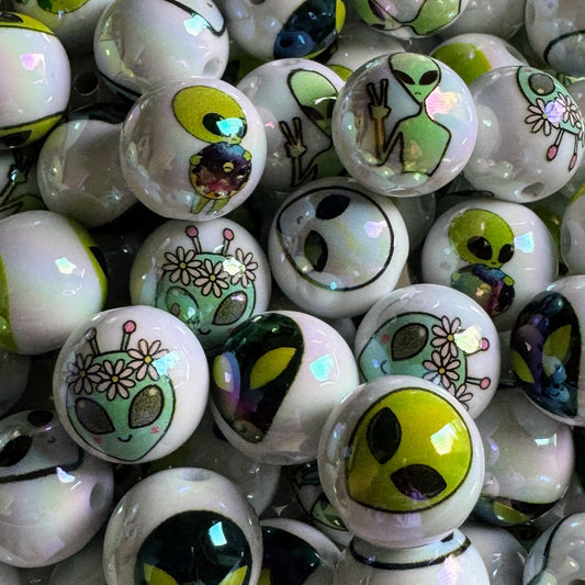 16mm Alien Acrylic Beads