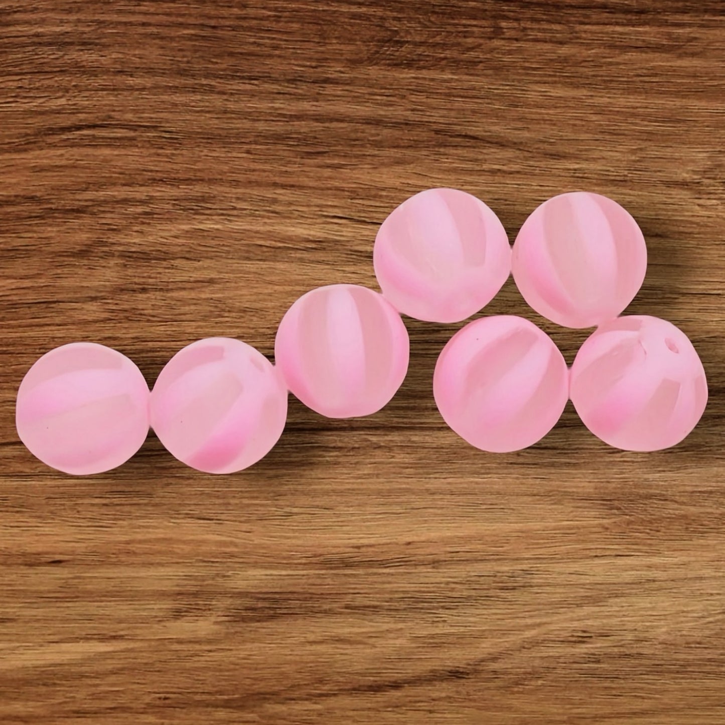 16mm Matte Striped Acrylic Bead