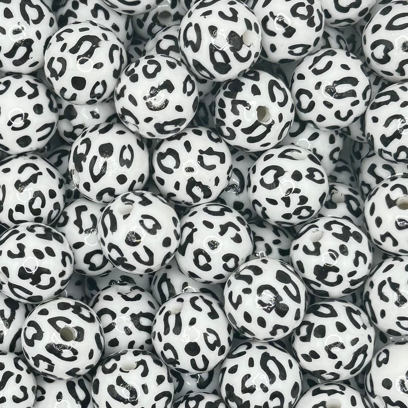 16mm Colorful Animal Print Acrylic Bead Pack