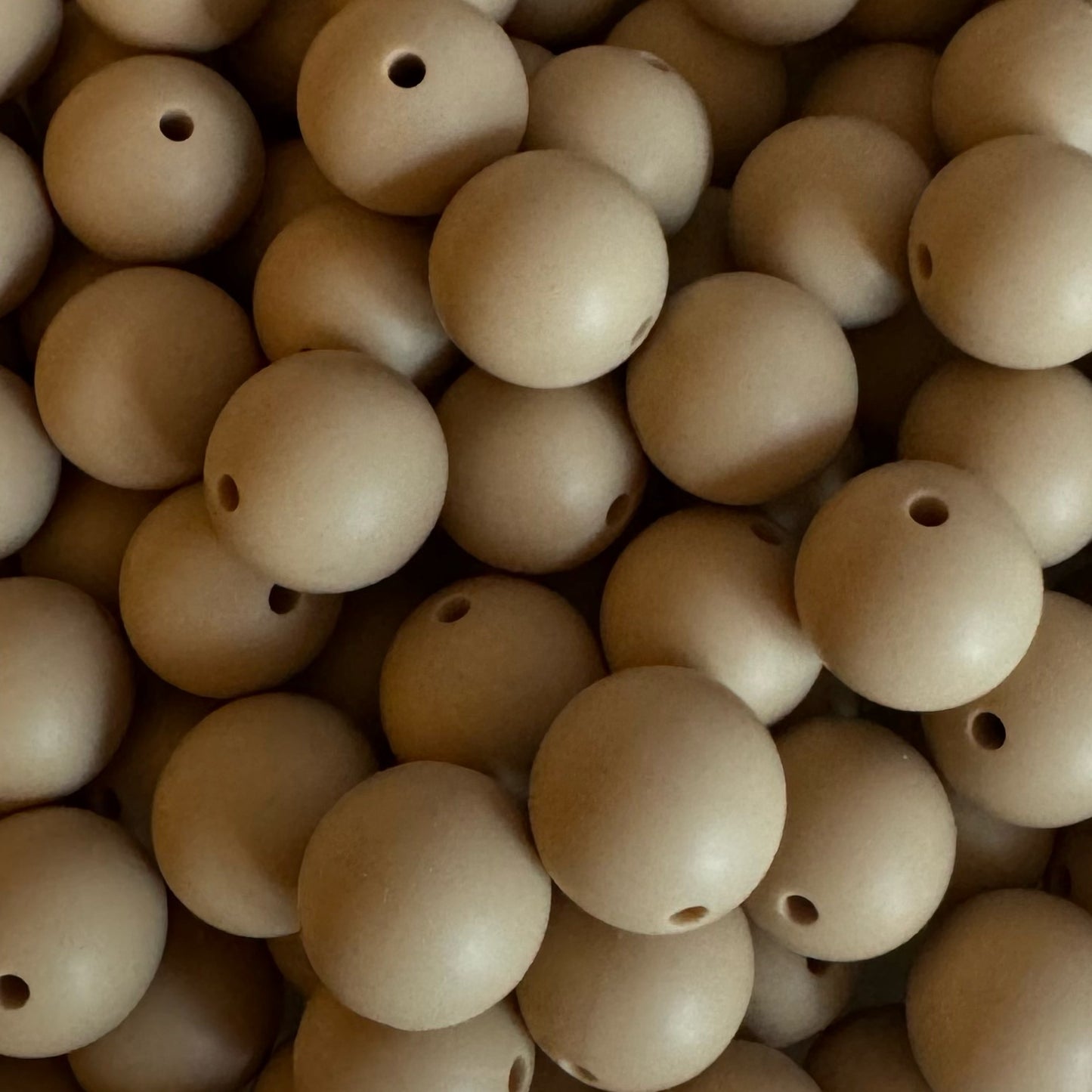 12mm Oatmeal Yellow Silicone Bead