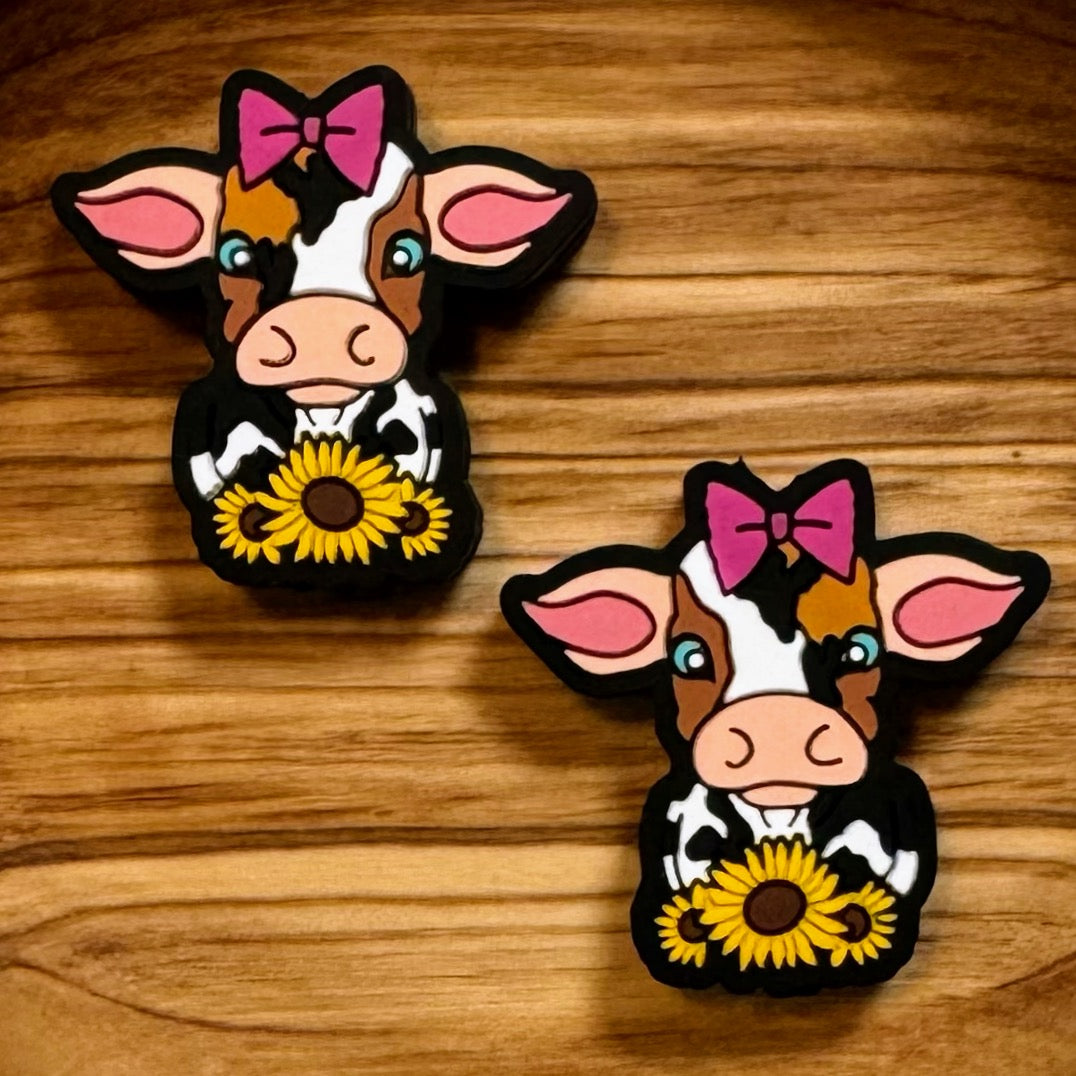 Cow With Pink Bow Focal