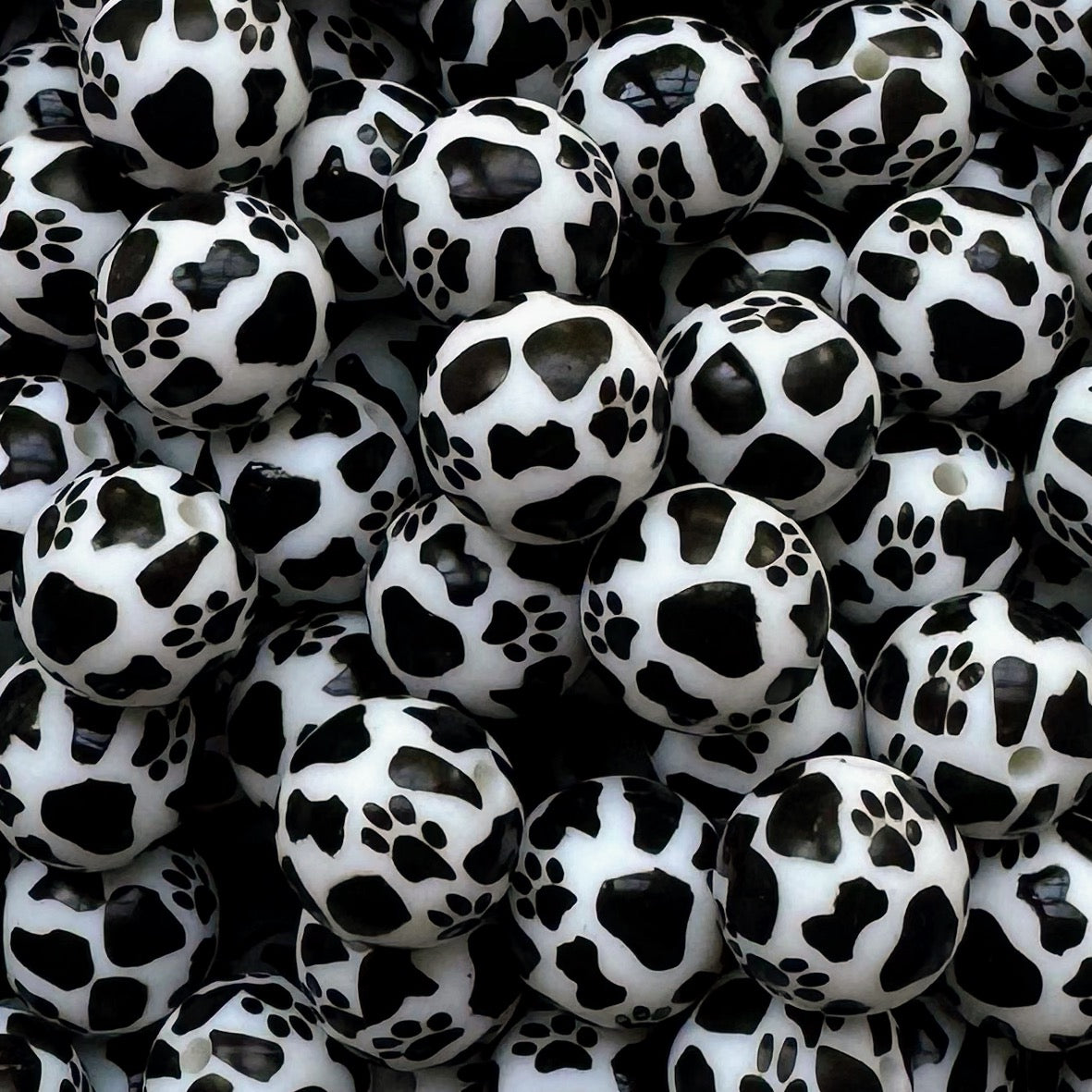 15mm Cow & Paw Print Silicone Bead