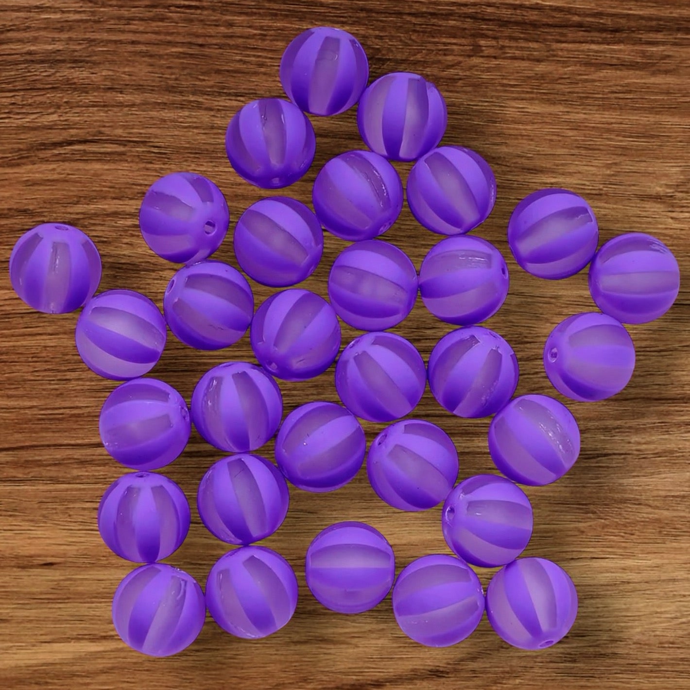 16mm Matte Striped Acrylic Bead
