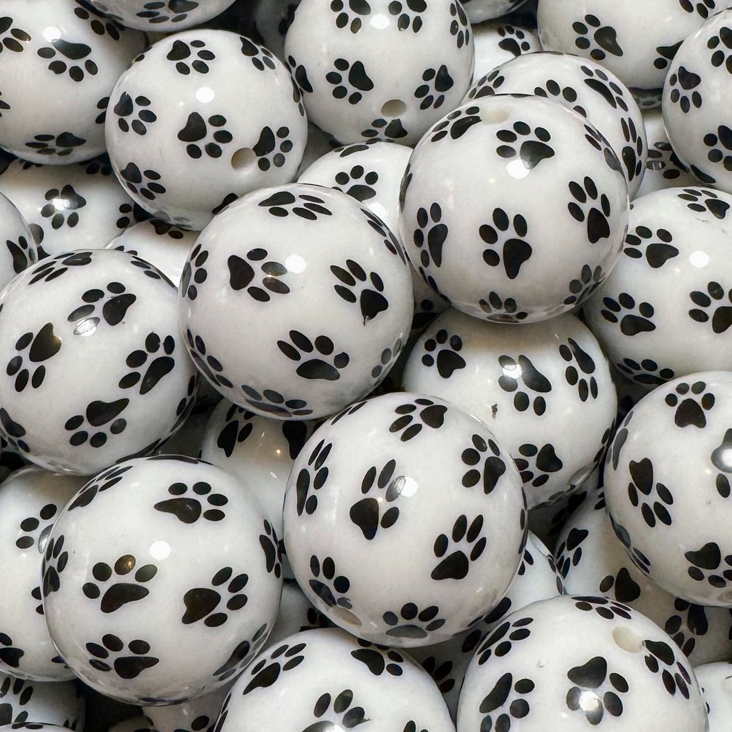 20mm Paw Print Acrylic Beads
