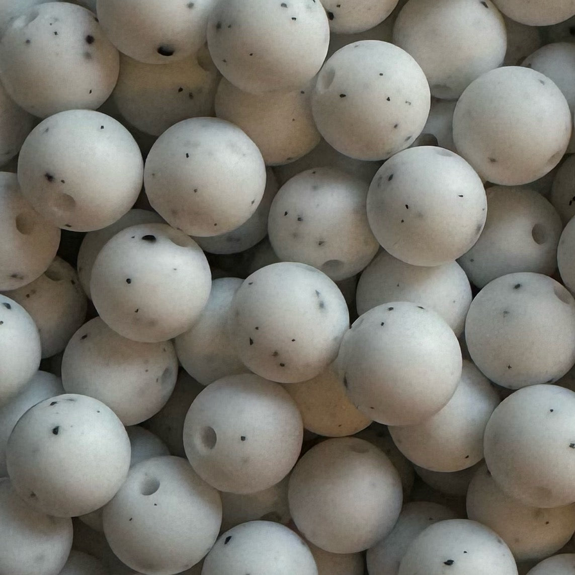 15mm White Granite Silicone Bead