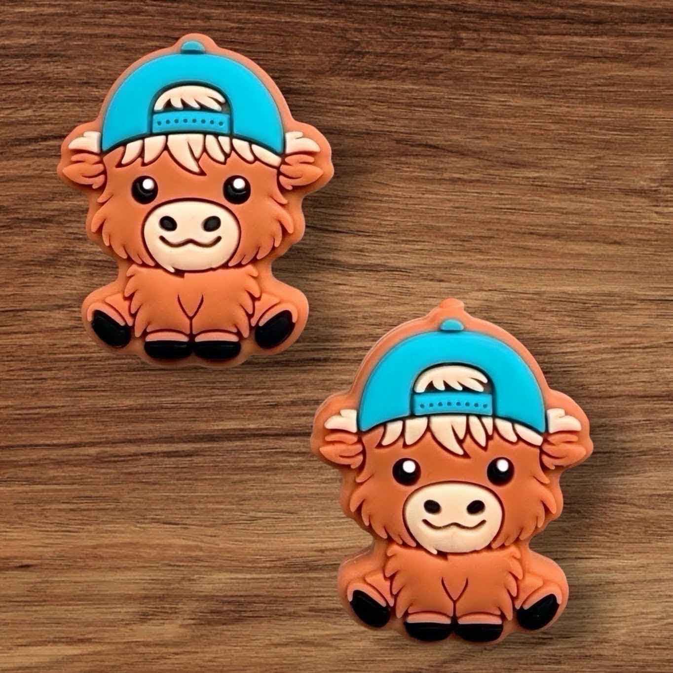 Cow In Baseball Cap Focal (Blue)