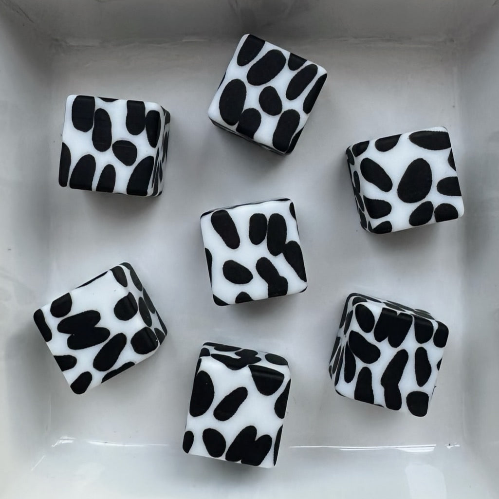 Square Spotted White Silicone Bead