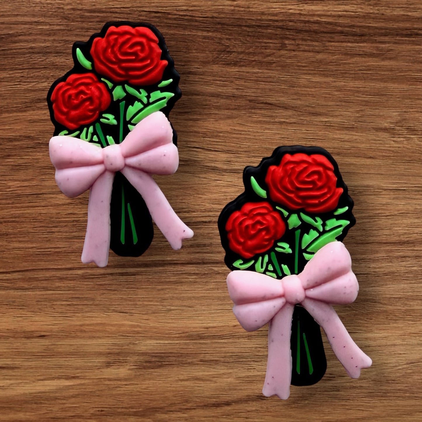 Roses With 3-D Bow Focal