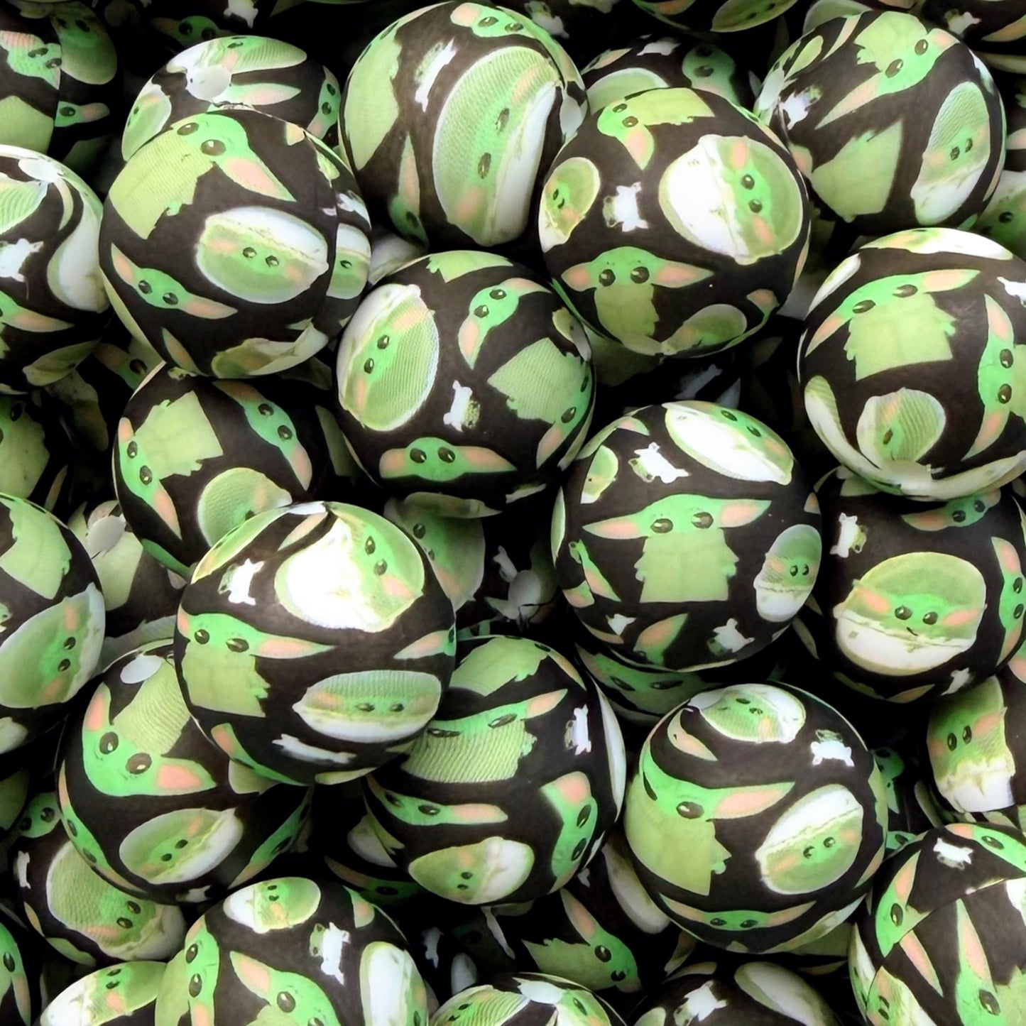15mm Baby Yoda Silicone Bead (Exclusive)