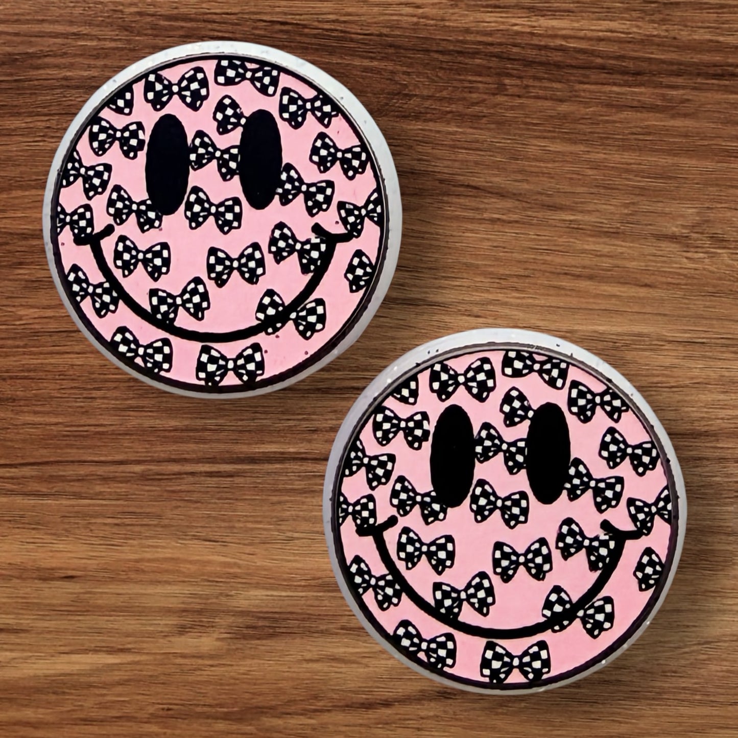 Happy Face Checkered Bow Focal (Custom)