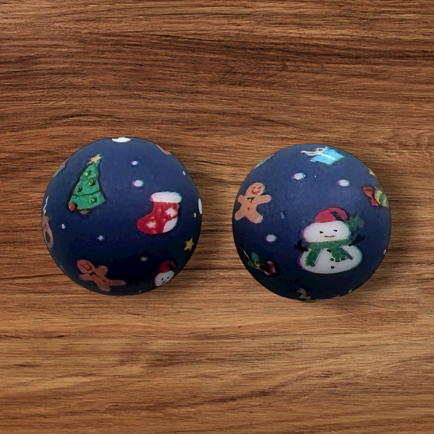 15mm Blue Christmas Silicone Bead