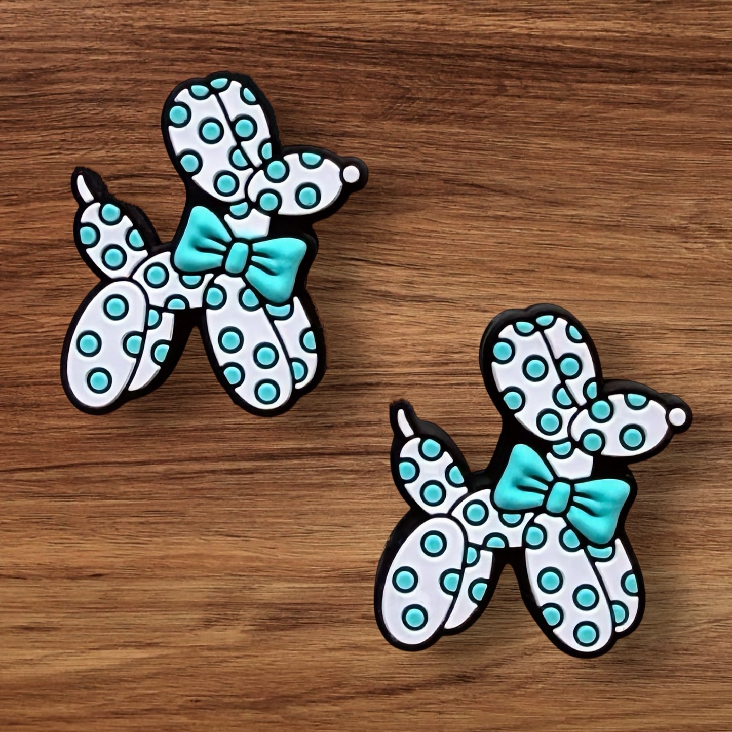 Blue Polka Dot Ballon Dog Focal