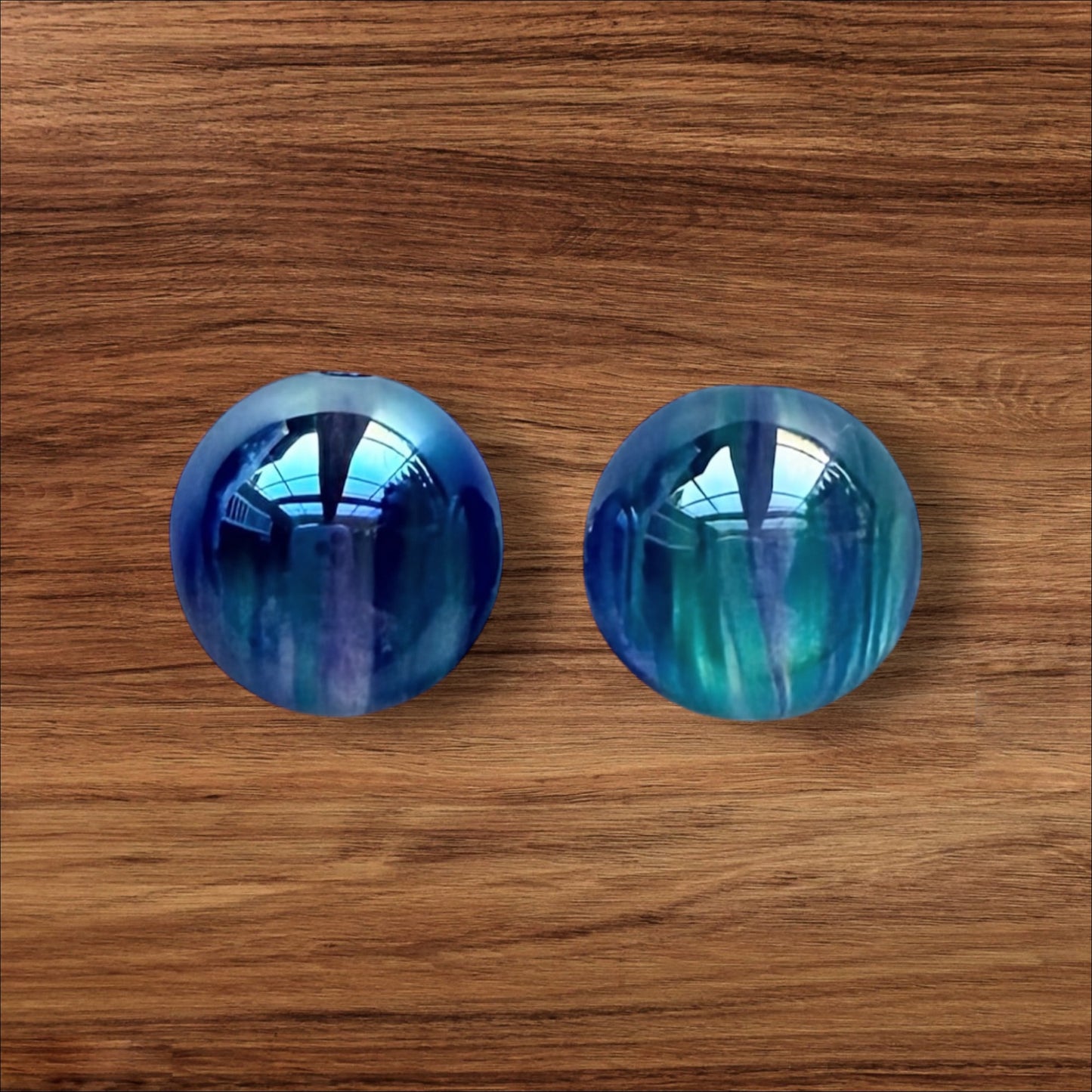 16mm Blue & Purple Extra Glossy Acrylic Bead