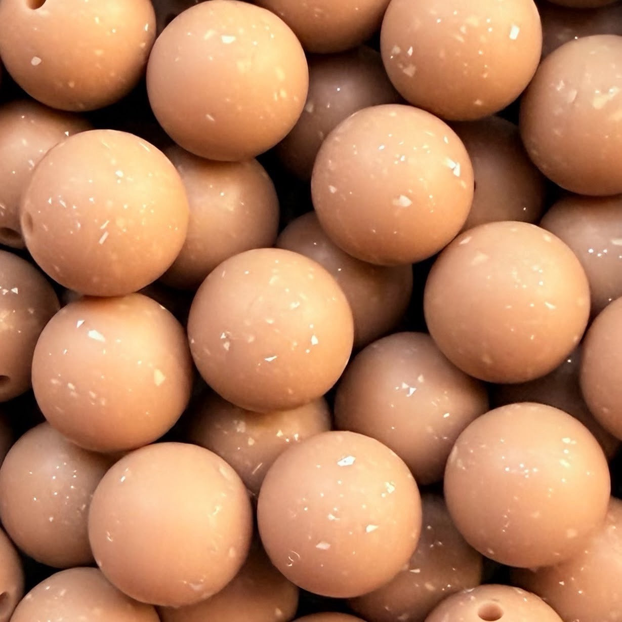 15mm Beige Glitter Silicone Bead