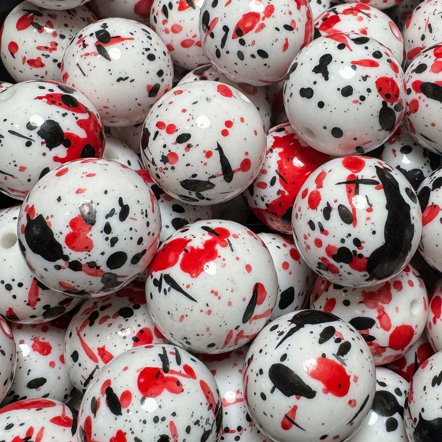 20mm Red & Black Splatter Acrylic Bead