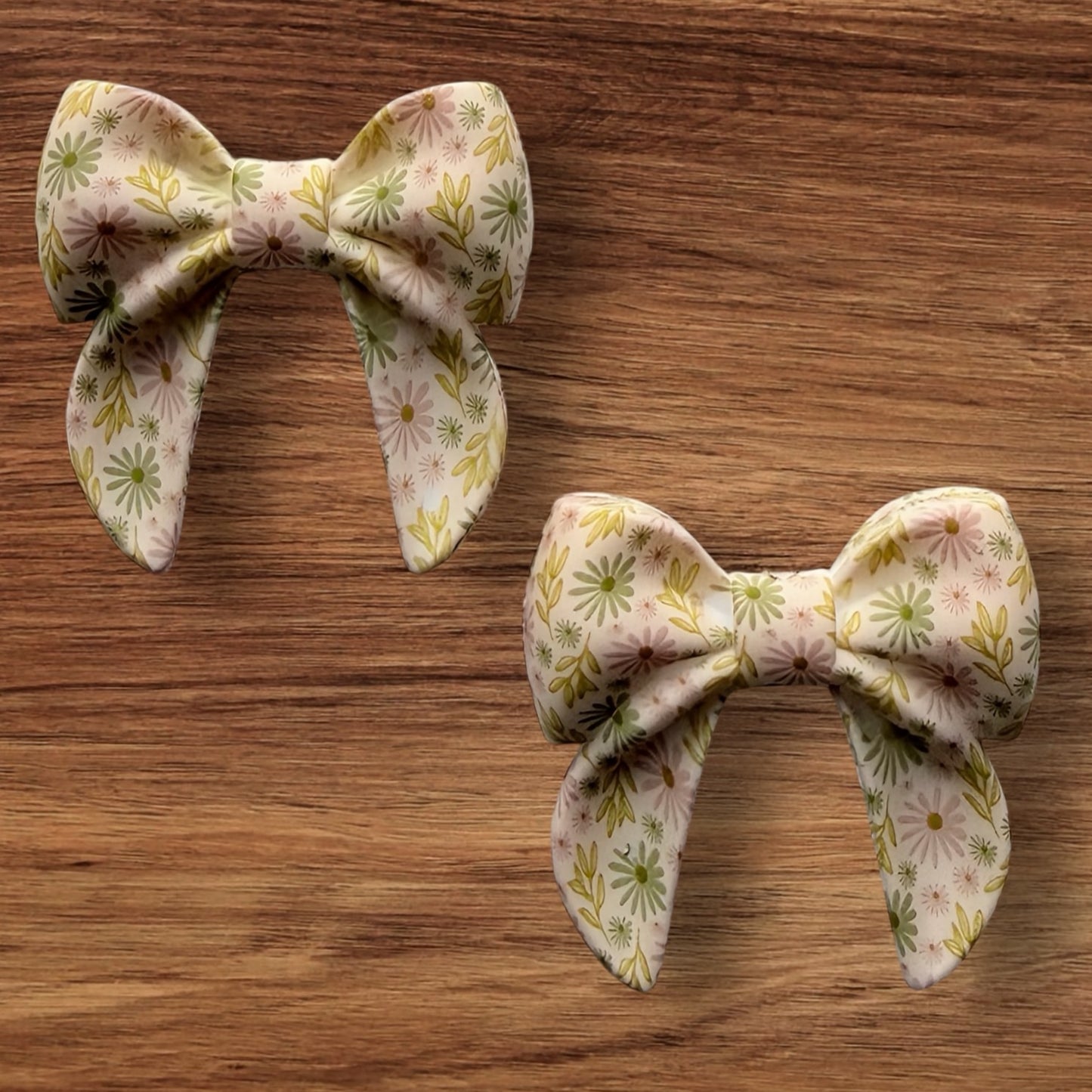 Floral Bow Focal