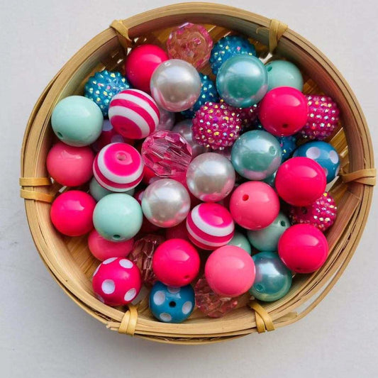 50 Pack Assorted 20mm Beads