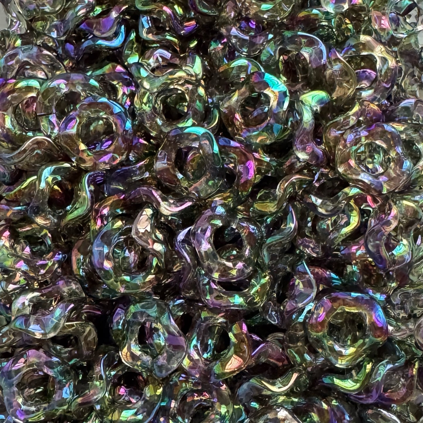 Translucent Wavy Spacers