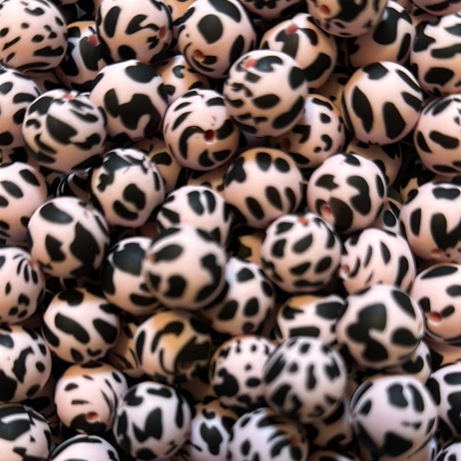 15mm Light Pink Cow Print Silicone Bead