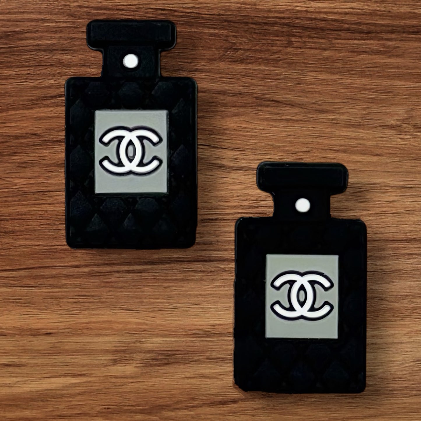 Perfume Bottle Focal (Black)