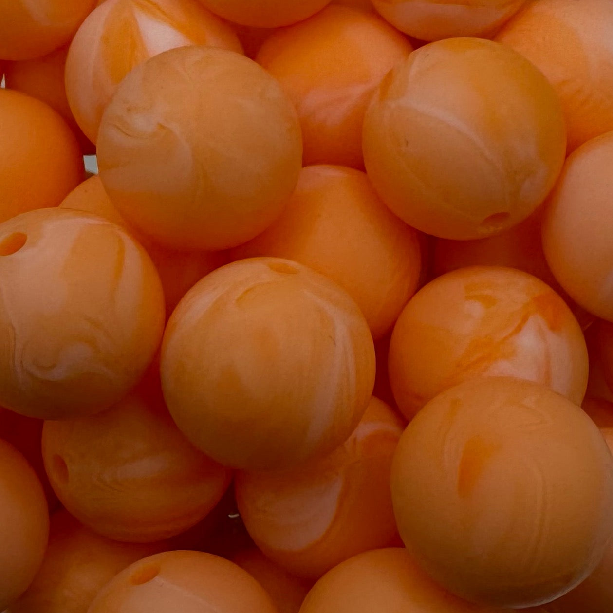 15mm Orange Swirl Silicone Bead