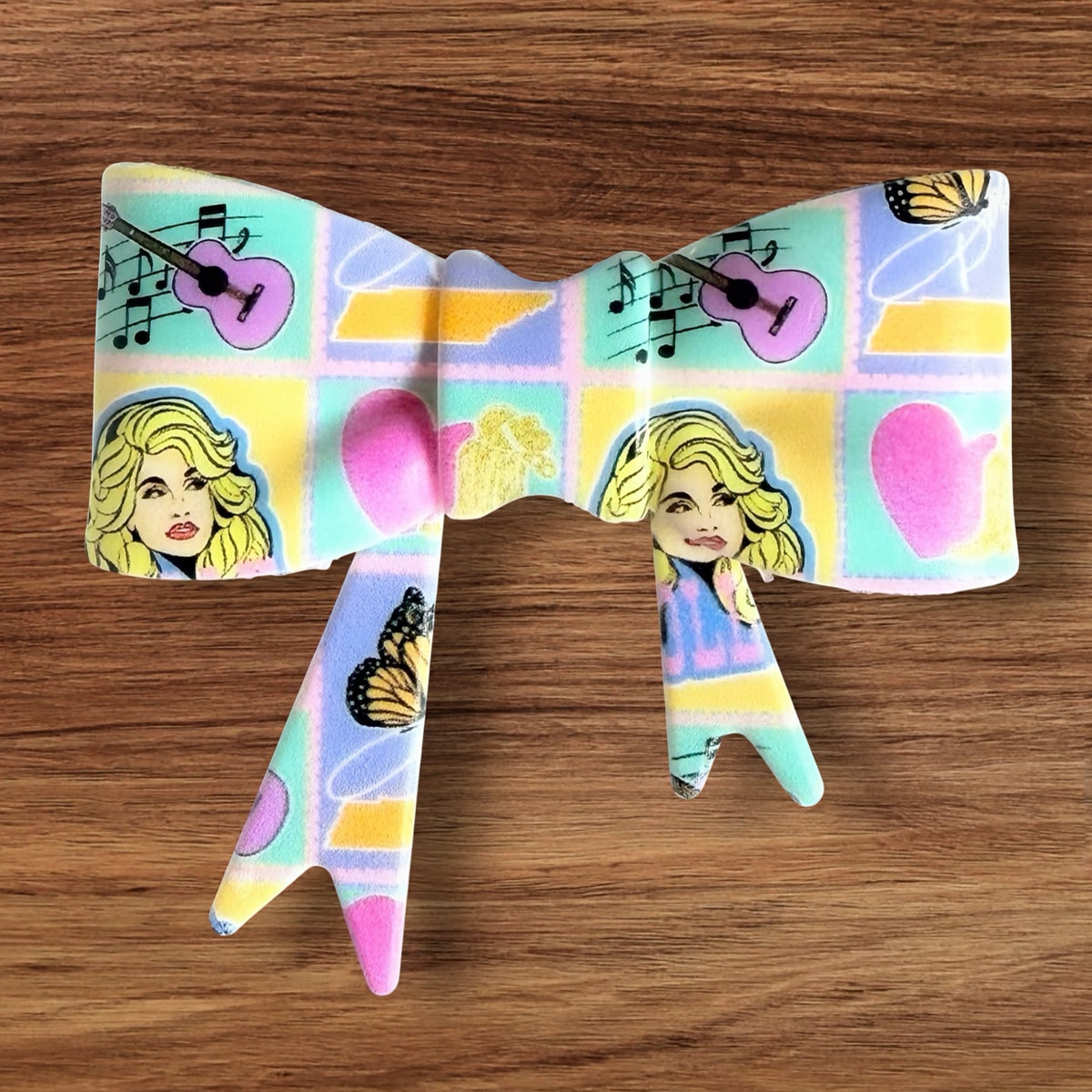 Dolly Bow Focal (Exclusive)