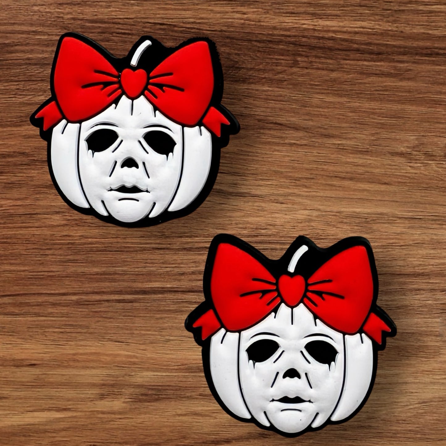 Michael Pumpkin With Bow Focal