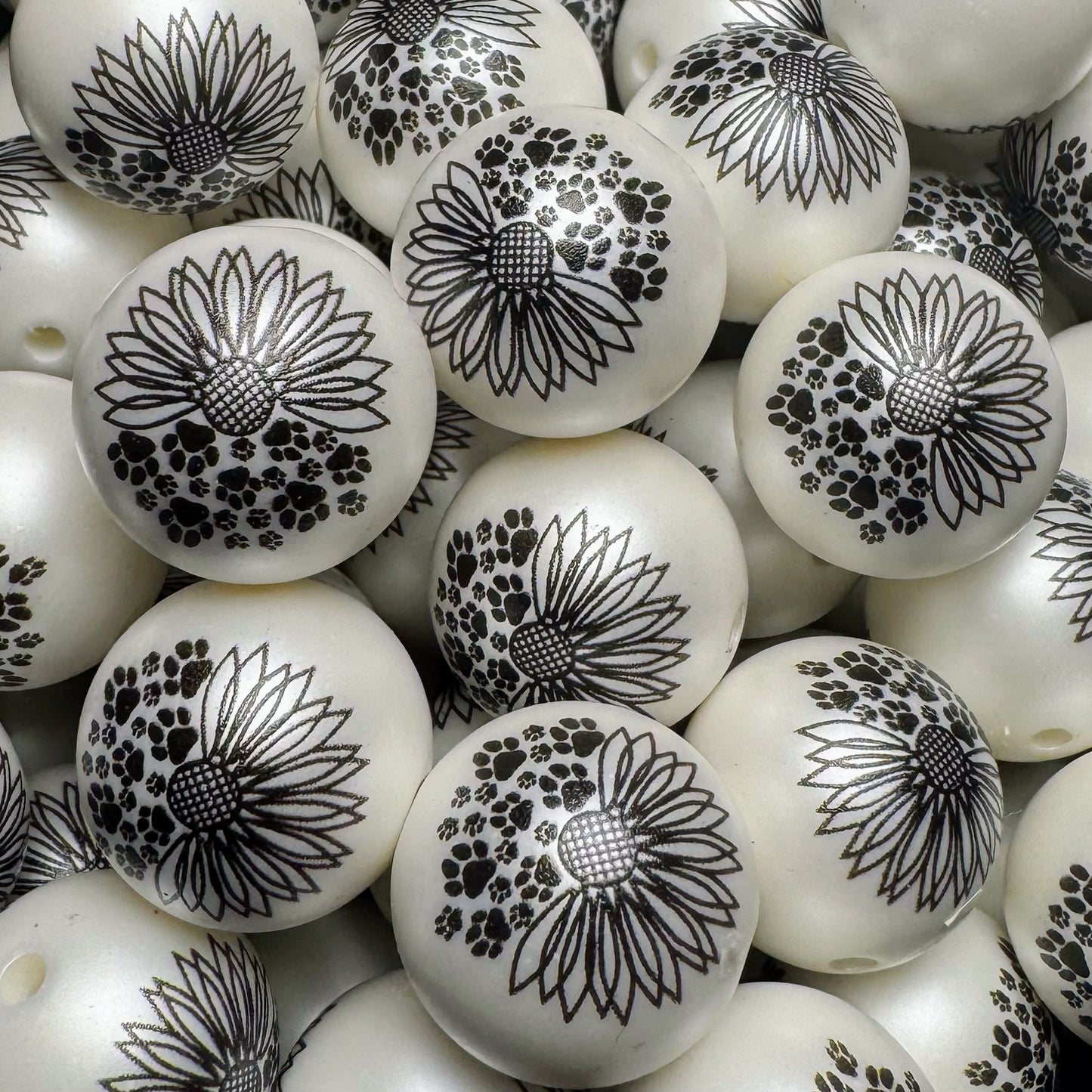 20mm Sunflower & Dog Prints Acrylic Bead
