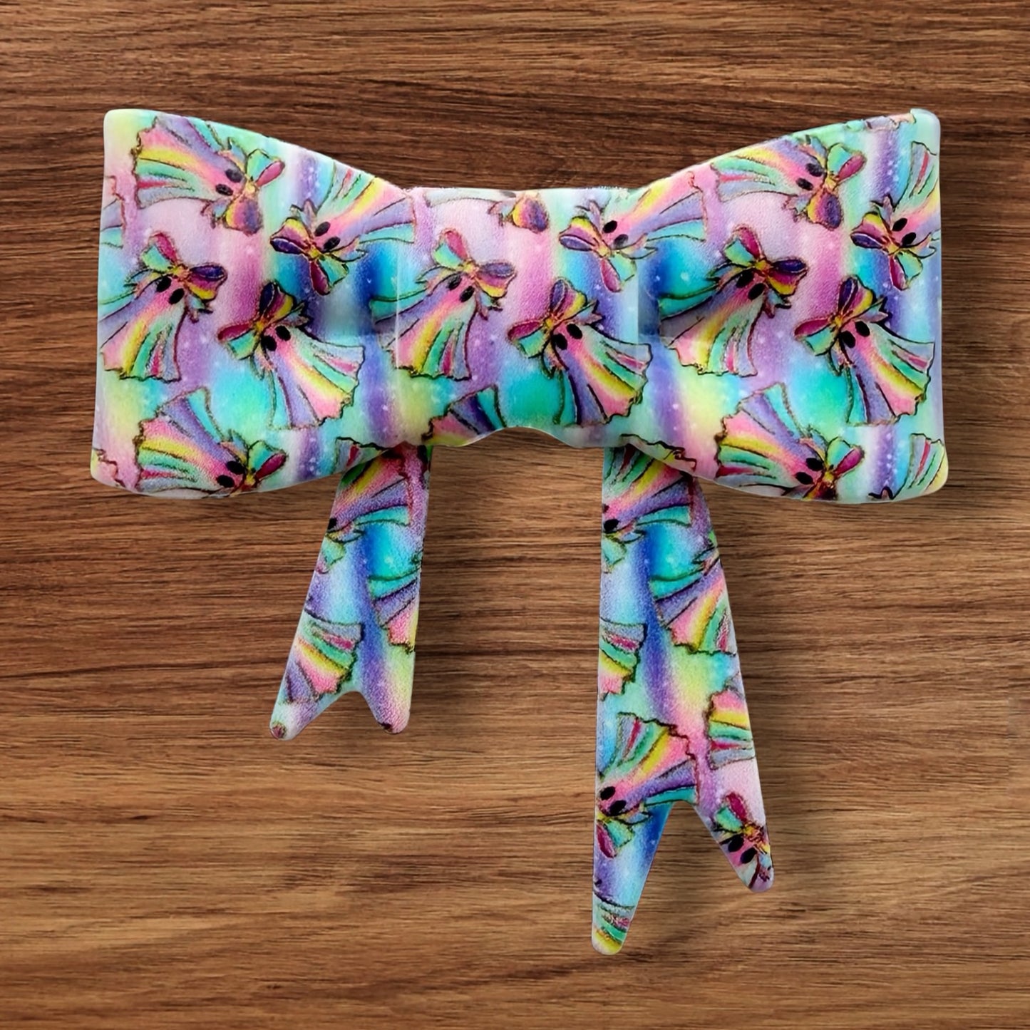 Iridescent Ghosts Bow (Exclusive)