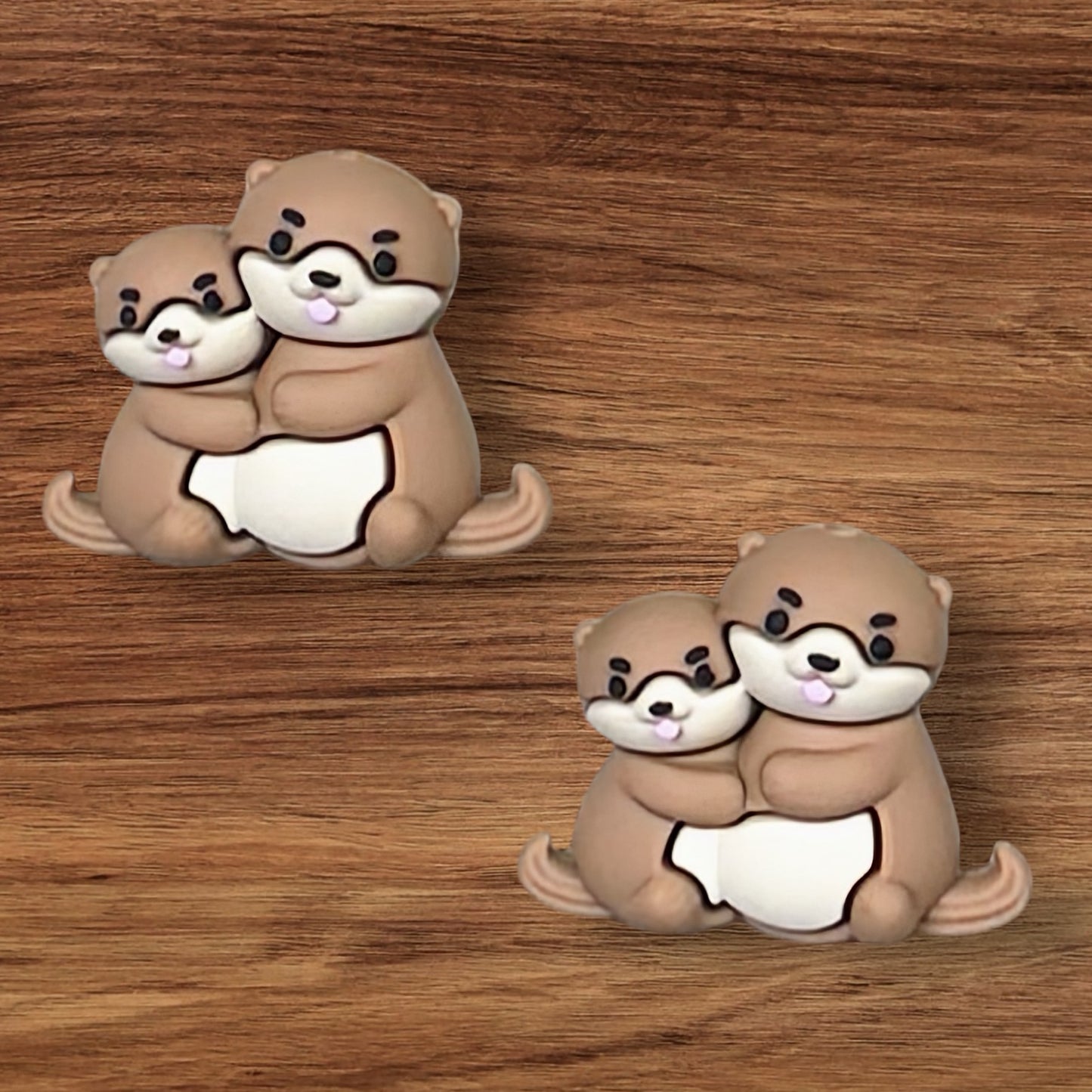 3-D Mama & Baby Otter Focal