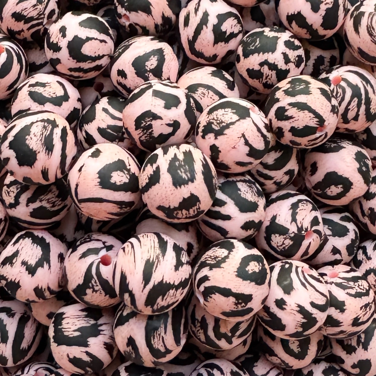 15mm Light Pink Leopard Silicone Bead