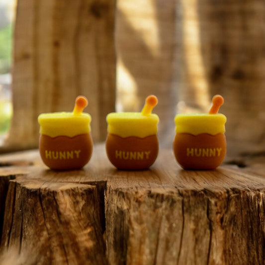 3-D Hunny Pot Focal
