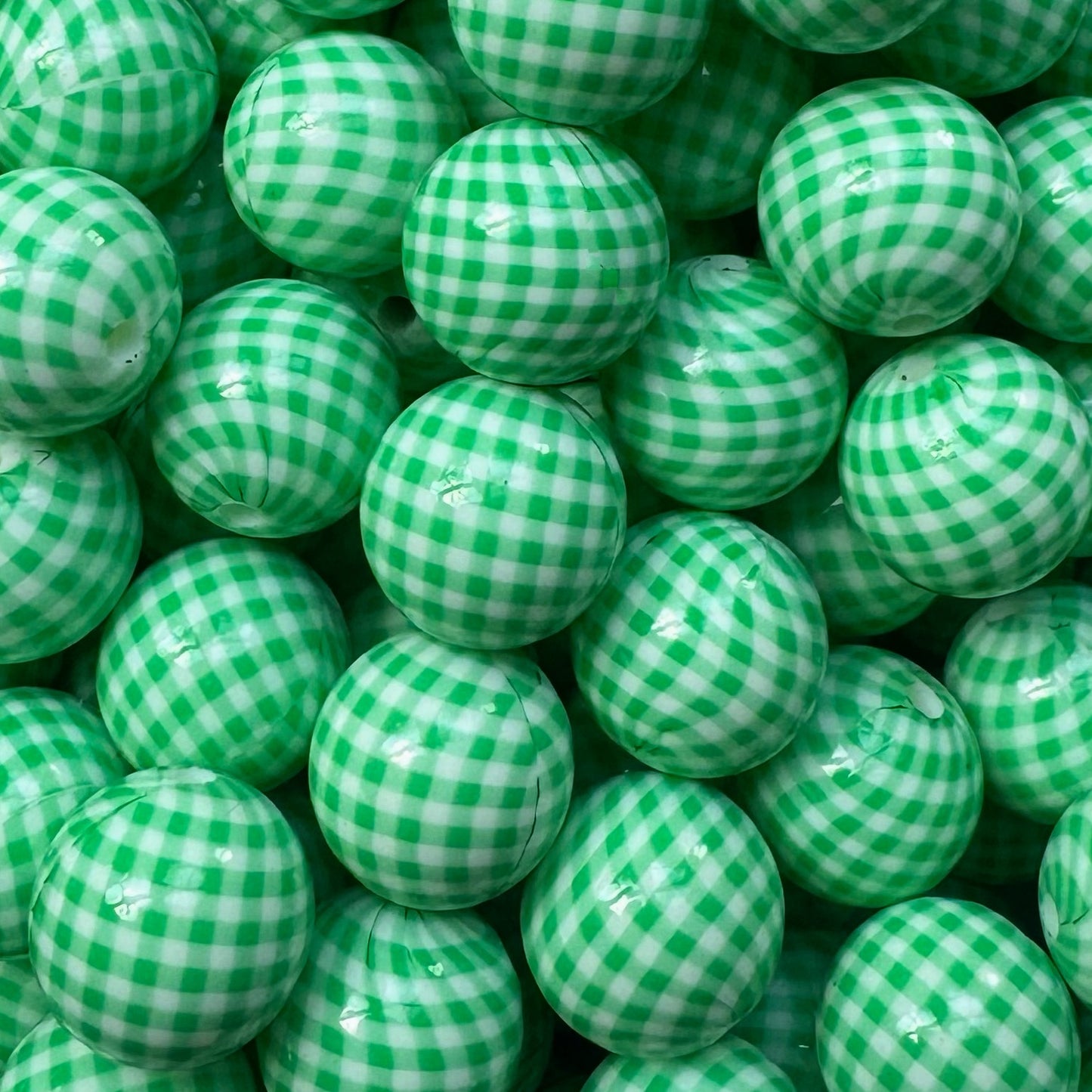 15mm Green Gingham Silicone Bead