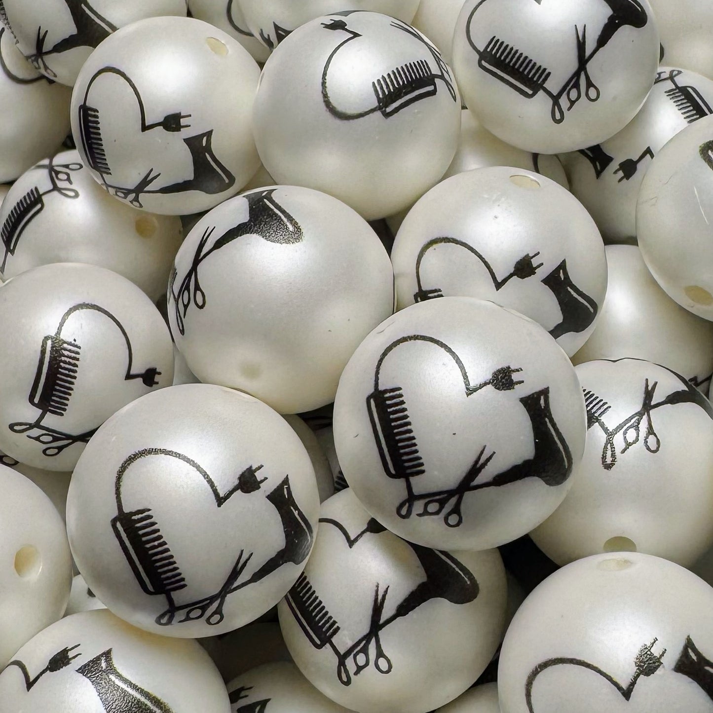 20mm Hairstylist Acrylic Bead