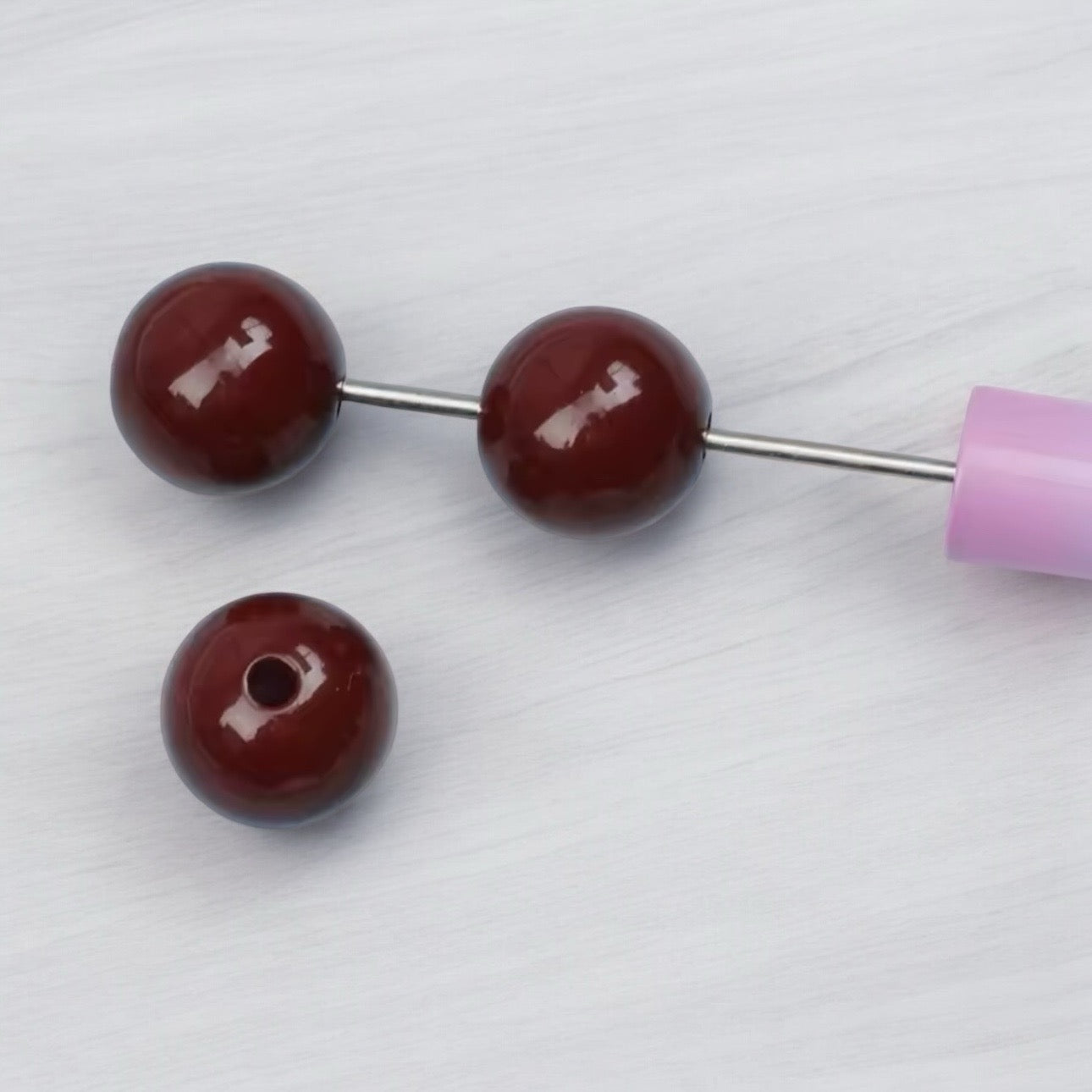 16mm Acrylic Bead
