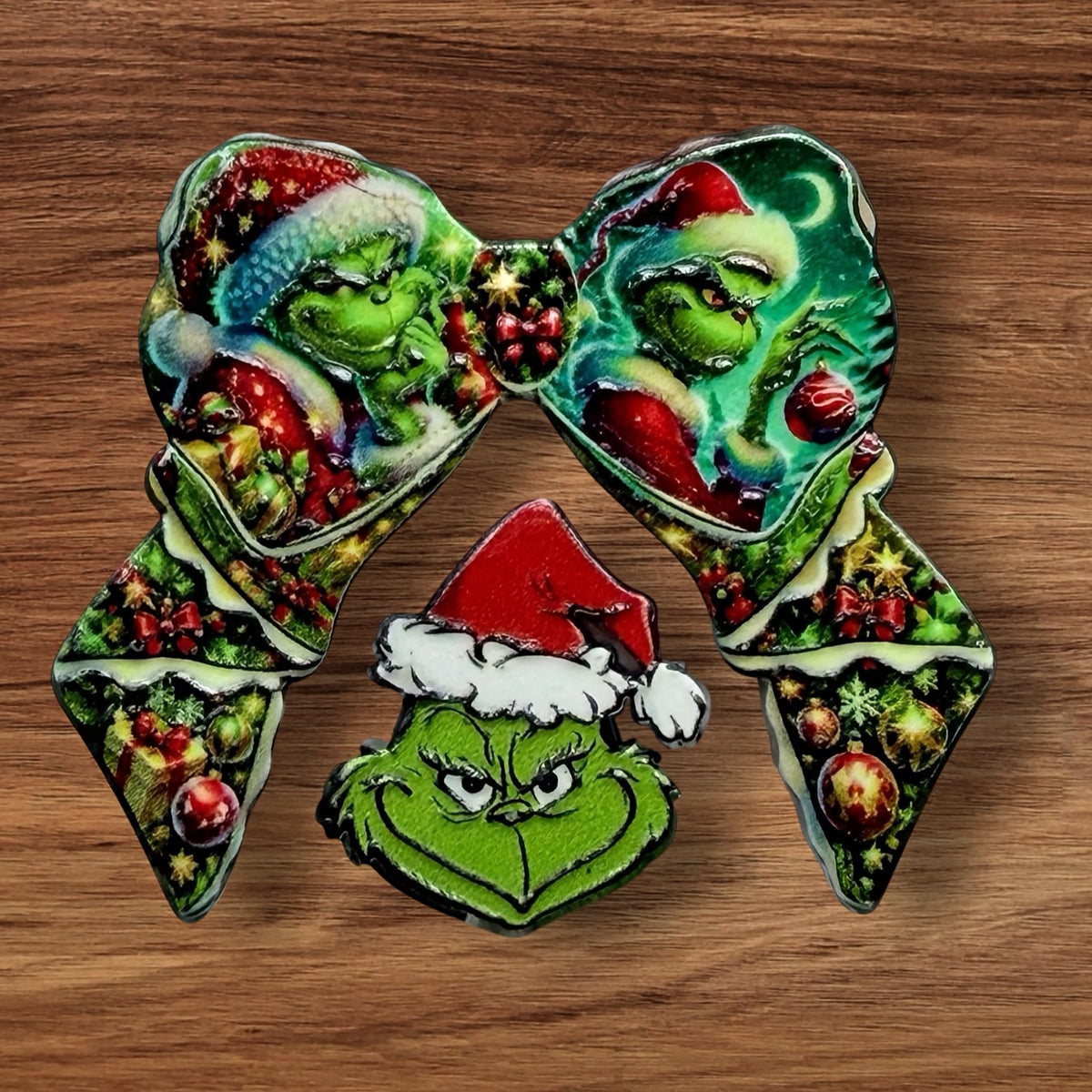 Green Guy Acrylic Bow Focal