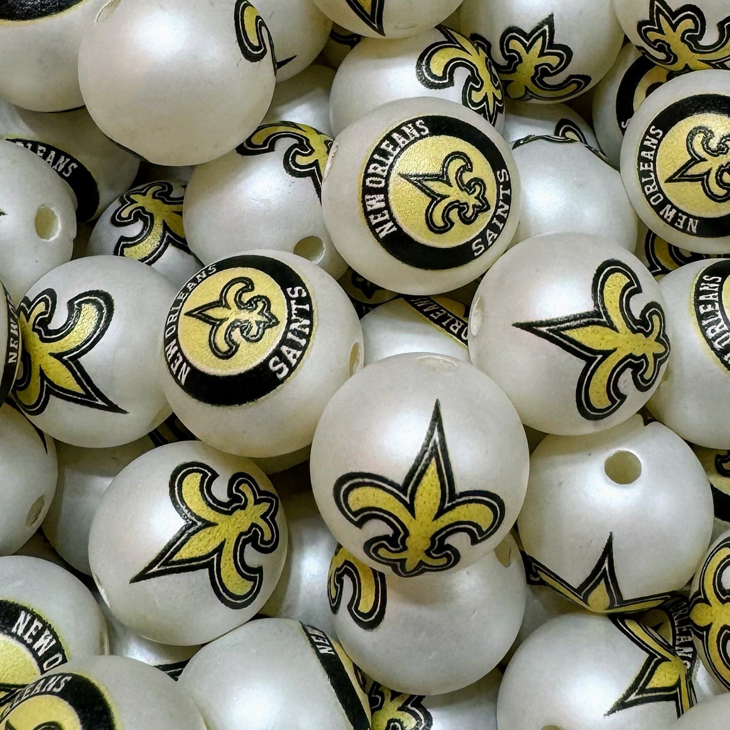 16mm Acrylic Football Bead