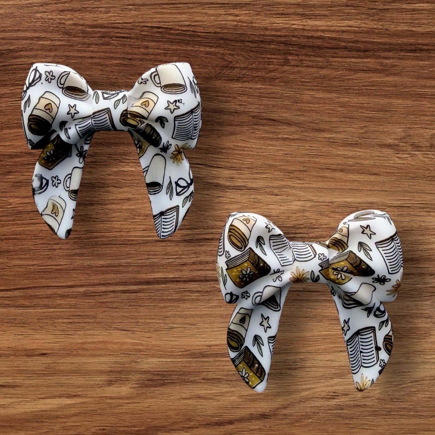 Books & Coffee Bow Focal