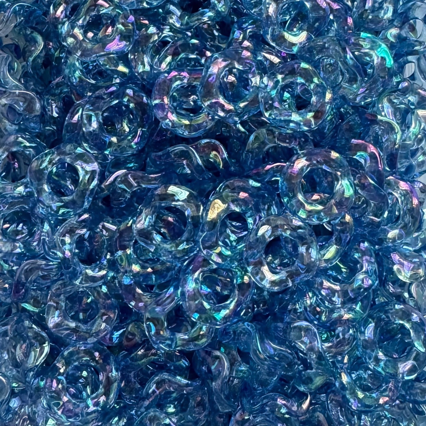 Translucent Wavy Spacers