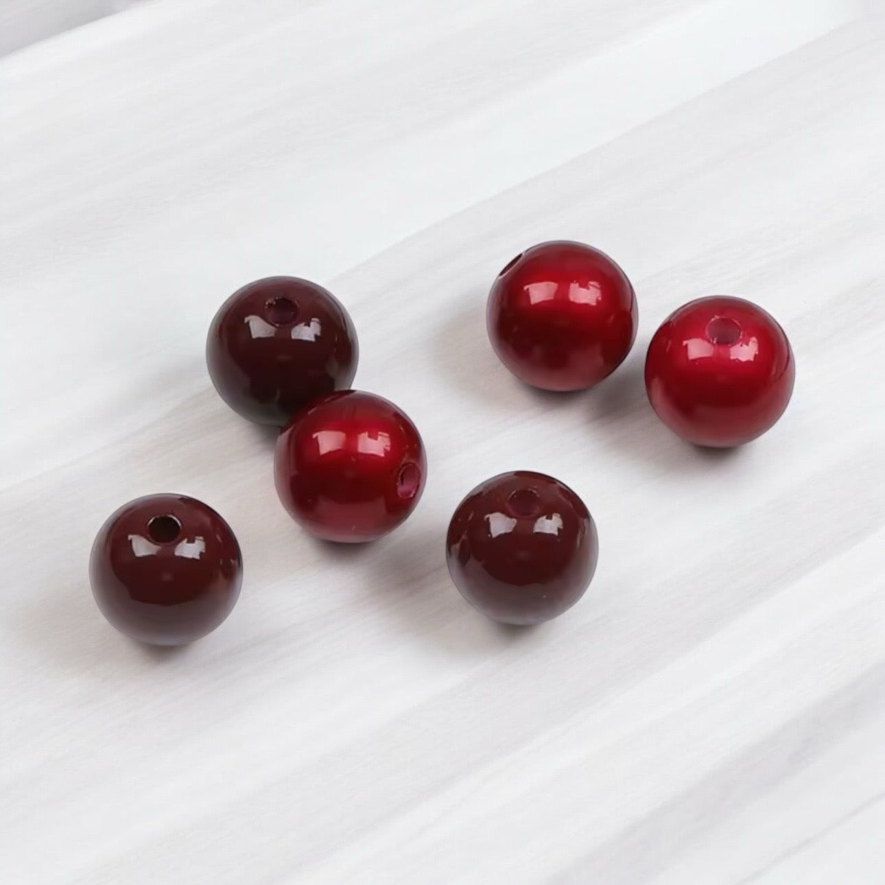 16mm Acrylic Bead