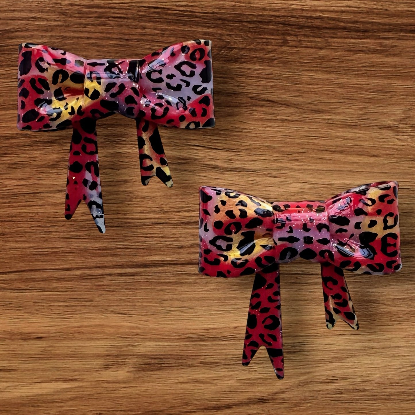 Shiny Red & Gold Leopard Bow Focal/Straw Topper