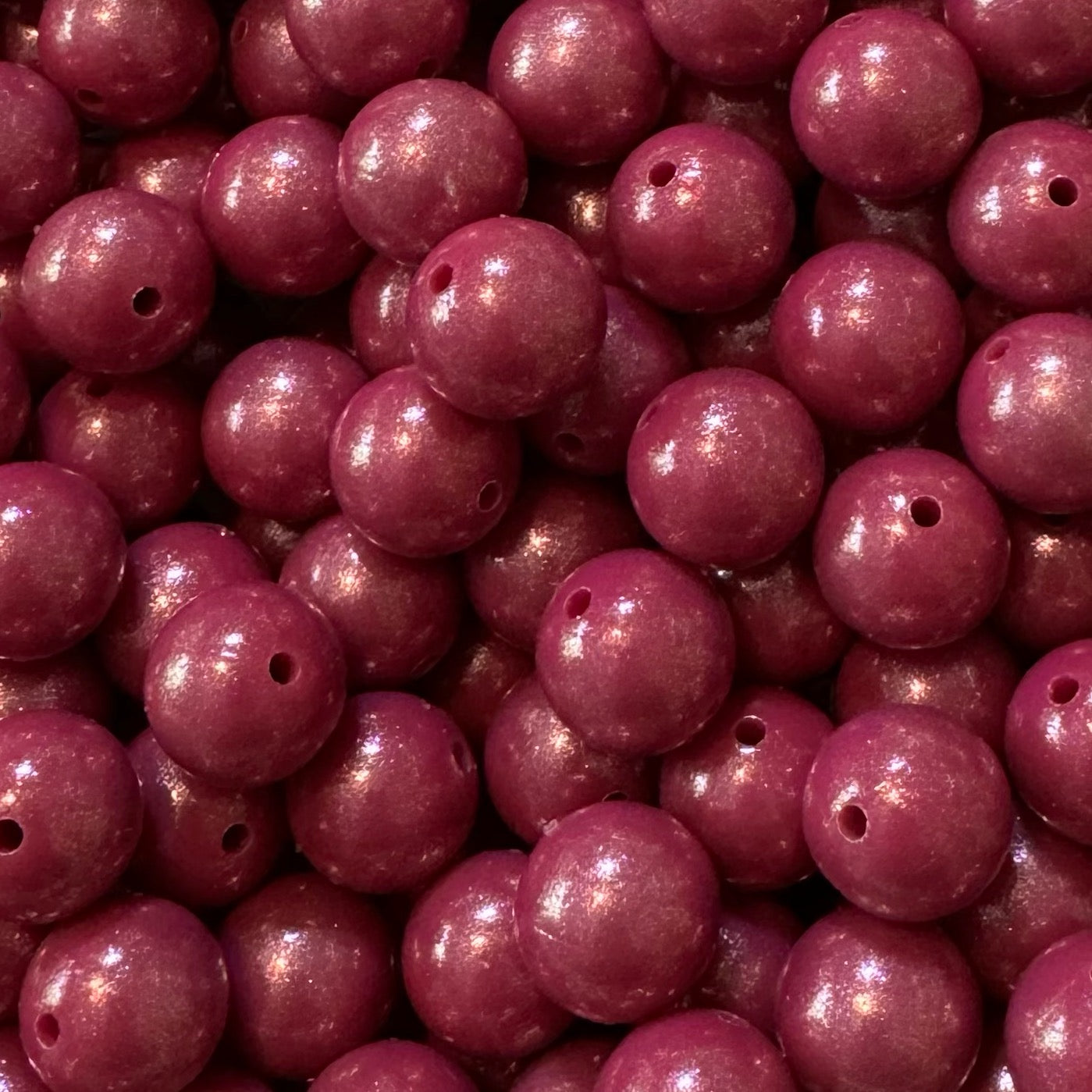 15mm Chameleon Magenta Silicone Bead