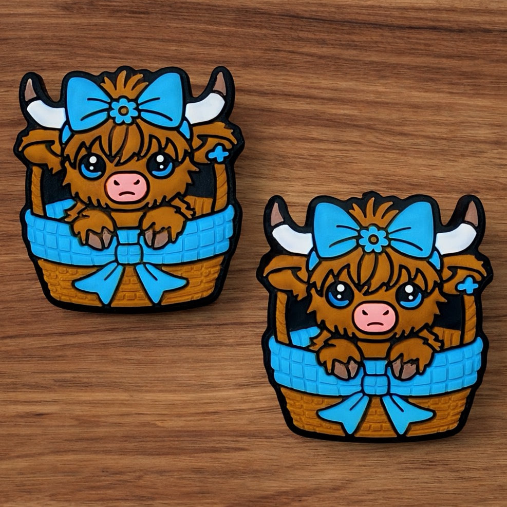 Baby Cow In Basket Focal