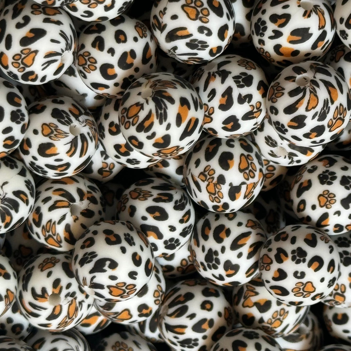 15mm Leopard with Paws Silicone Bead