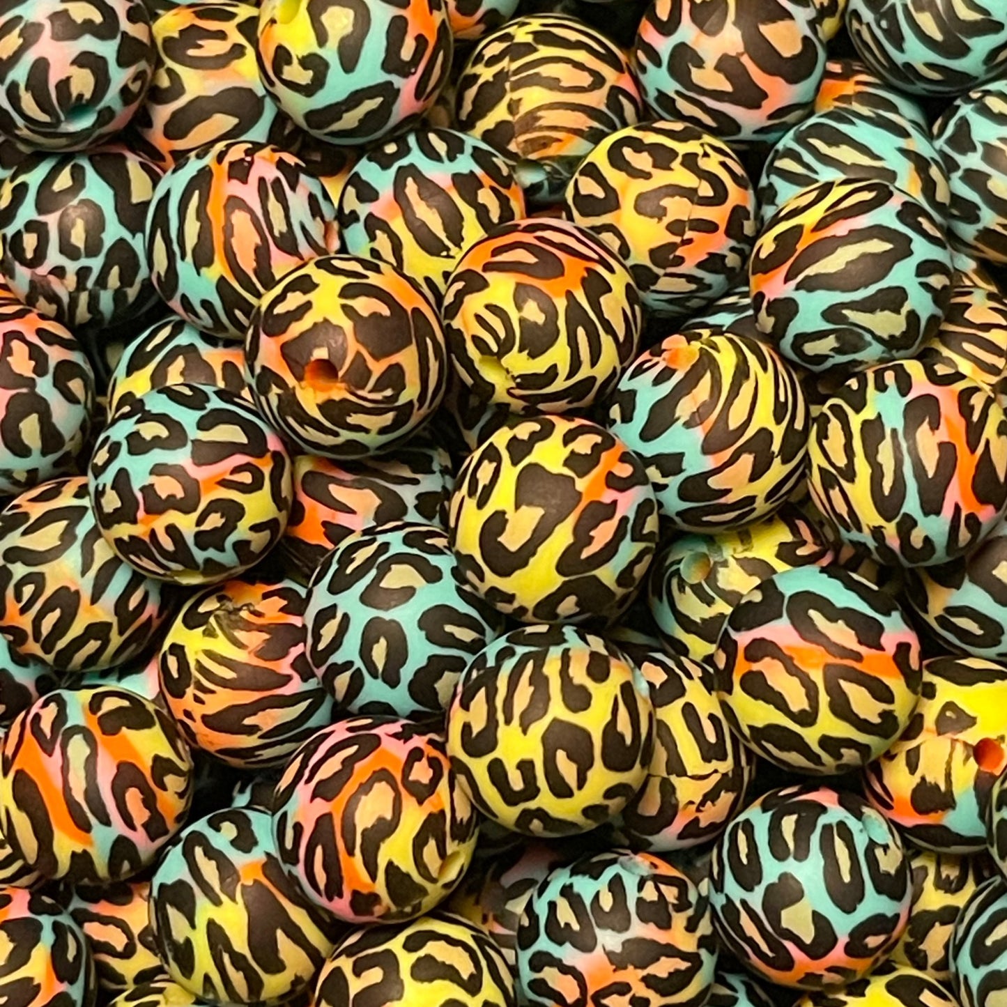 15mm Bright Leopard Swirl Silicone Bead