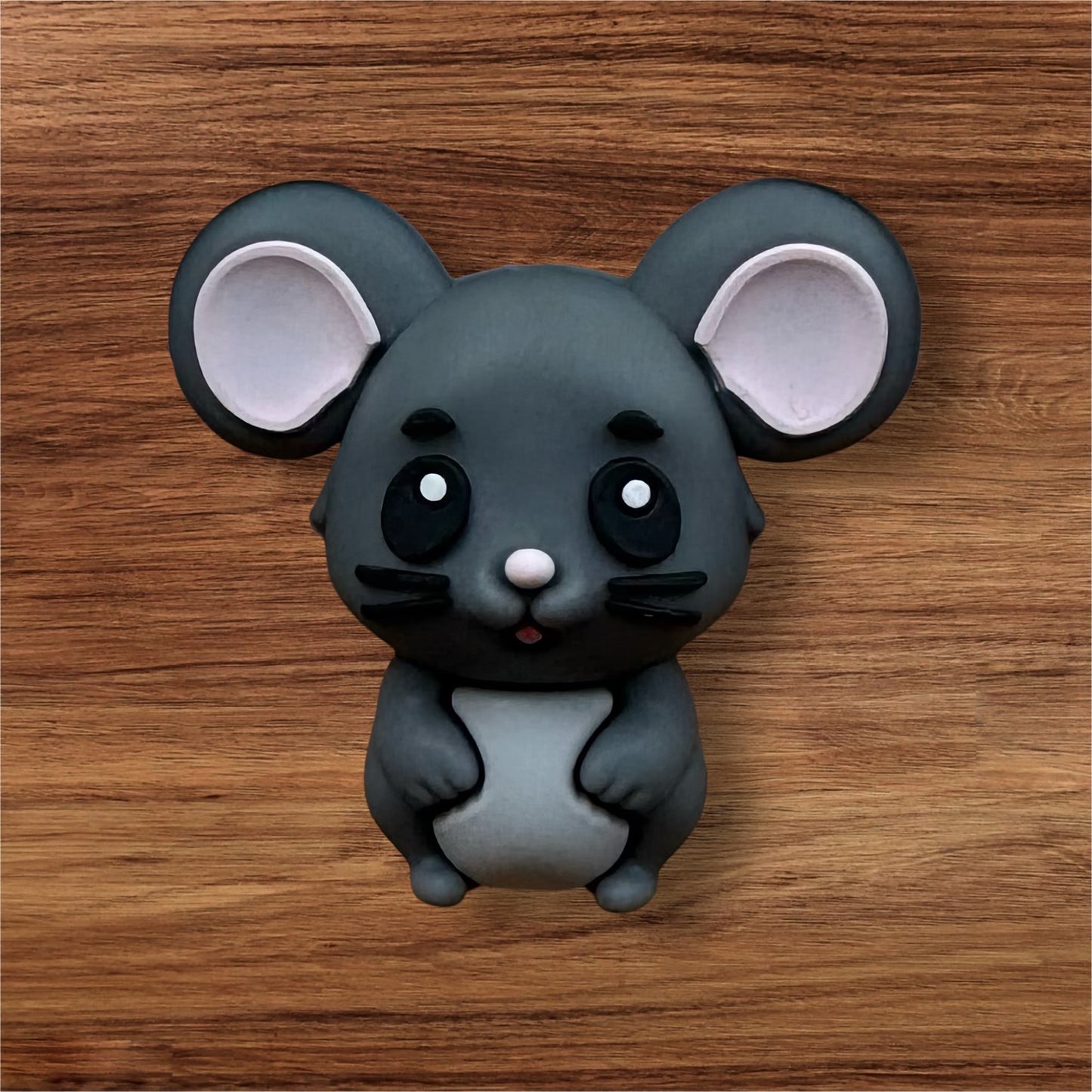 3-D Dark Gray Mouse Focal