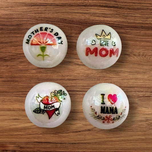 16mm Mom Acrylic Beads