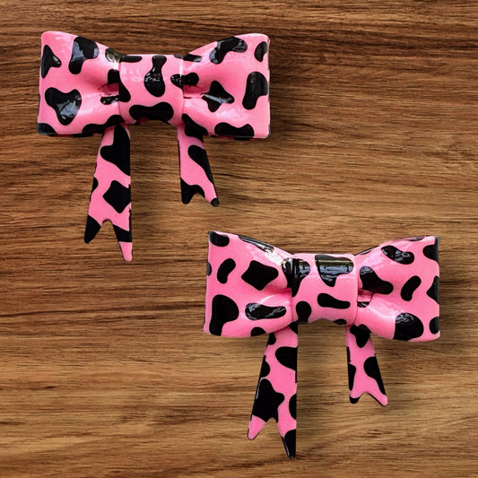 Shiny Light Pink Cow Print Bow Bow/Straw Topper