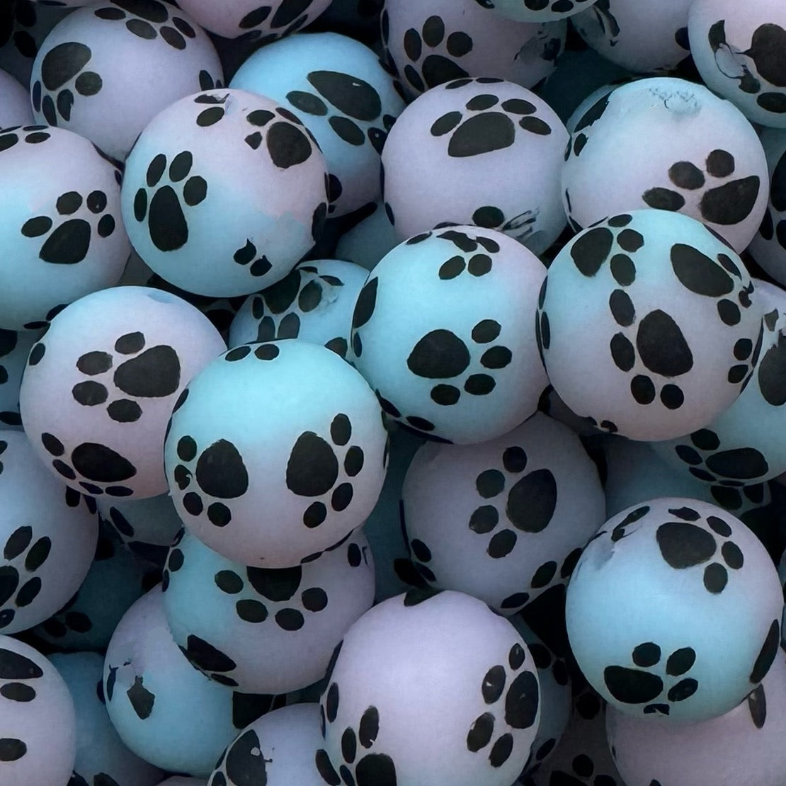 15mm Translucent Paw Print Silicone Bead