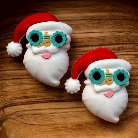 3-D Santa With Glasses Focal